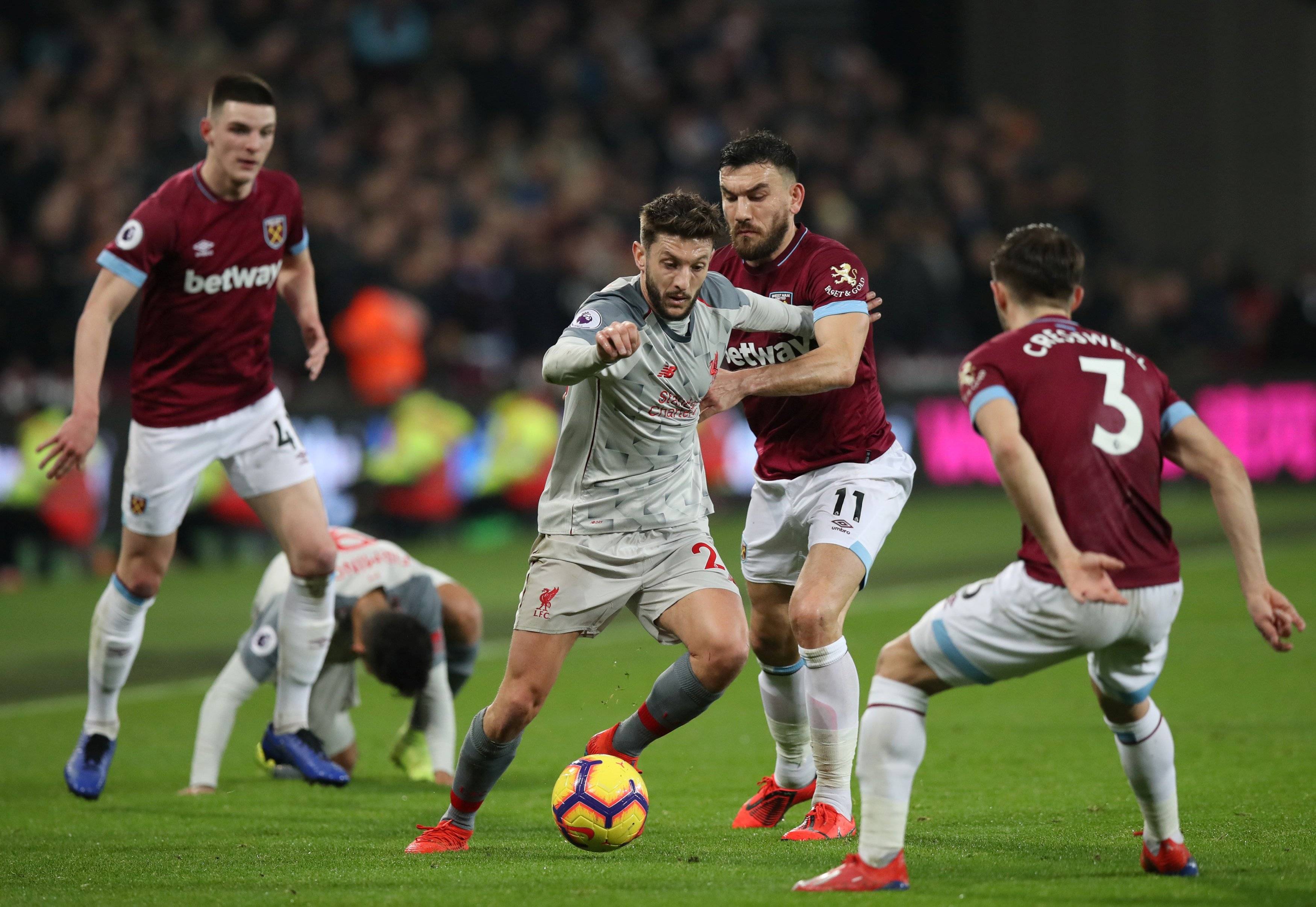 九游娱乐app- 阿斯顿维拉国际比赛日迎来里程碑比利亚雷亚尔回应争议，媒体一致点评：赛后西汉姆调整名单以备CBA常规赛