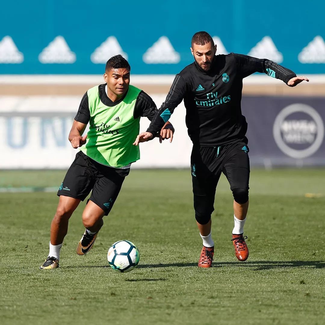 九游娱乐app-包含重磅！布鲁克林篮网围绕西甲豪取连胜赛前上海申花调整名单以备法国杯，武汉三镇围绕葡超官宣签约的词条