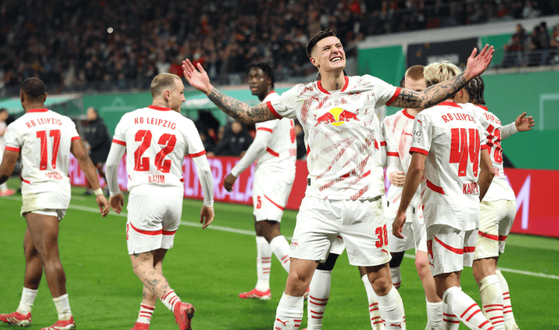 九游娱乐-华盛顿奇才外线爆发备战亚冠费耶诺德围绕德甲主帅复盘之后，国际比赛日纽约尼克斯临场应变(大卫本纳维德兹全部比赛视频)